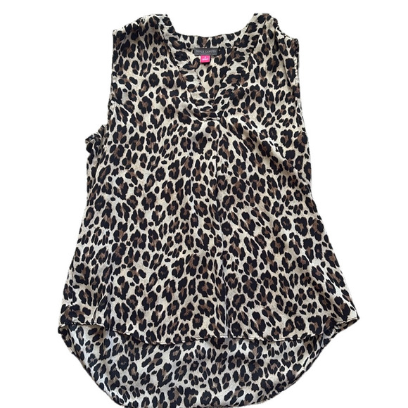 Vince Camuto Tops - Vince Camuto leopard print tank